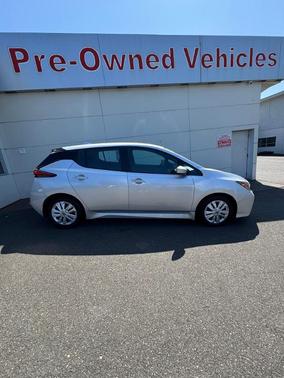 2023 Nissan Leaf S