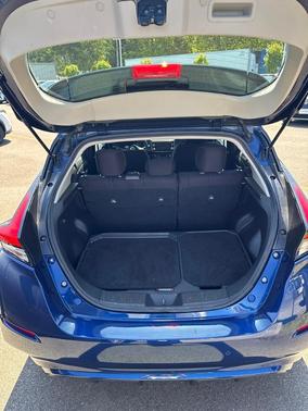 2022 Nissan Leaf S