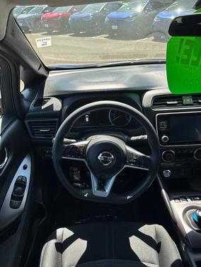 2022 Nissan Leaf S