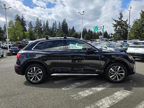 2023 Audi Q5 45 S line Premium Plus