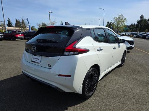 2024 Nissan Leaf SV PLUS