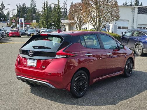 2024 Nissan Leaf SV PLUS