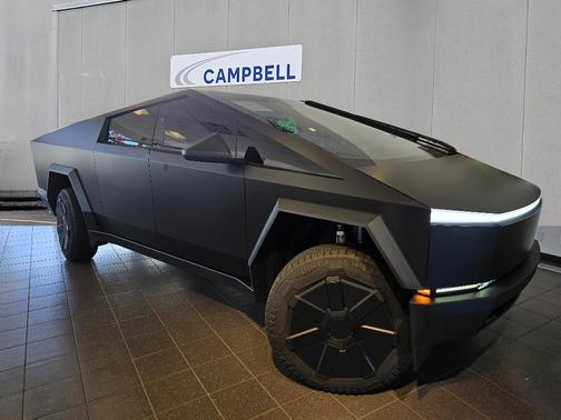 2024 Tesla Cybertruck Cyberbeast