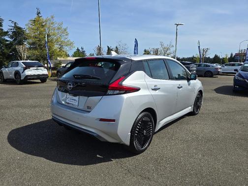 2024 Nissan Leaf SV PLUS