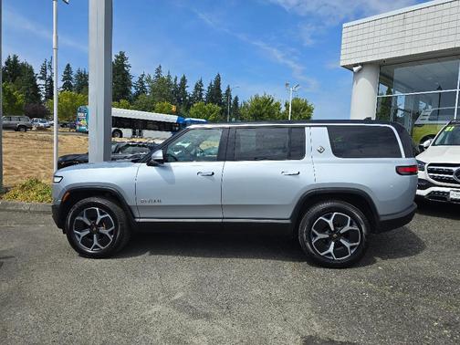 2023 Rivian R1S Adventure Quad Motor Large Pack