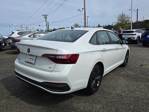 2024 Volkswagen Jetta 1.5T SE