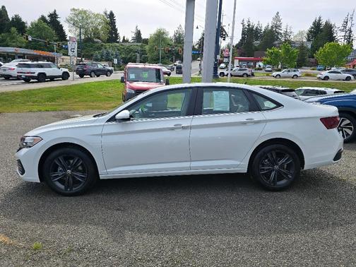 2024 Volkswagen Jetta 1.5T SE