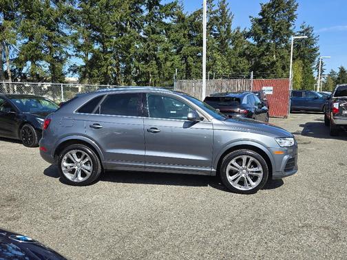 2017 Audi Q3 2.0T Premium Plus