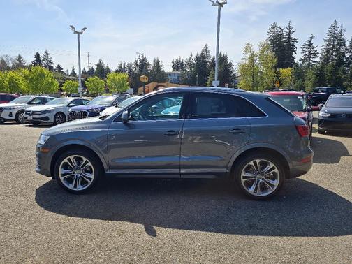 2017 Audi Q3 2.0T Premium Plus