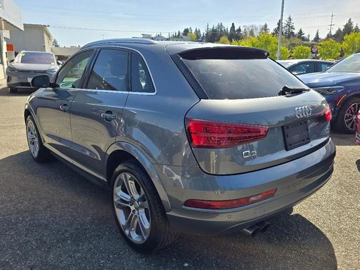 2017 Audi Q3 2.0T Premium Plus
