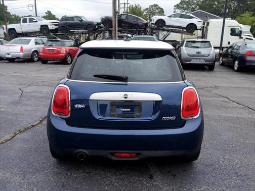 2015 MINI Hardtop Cooper