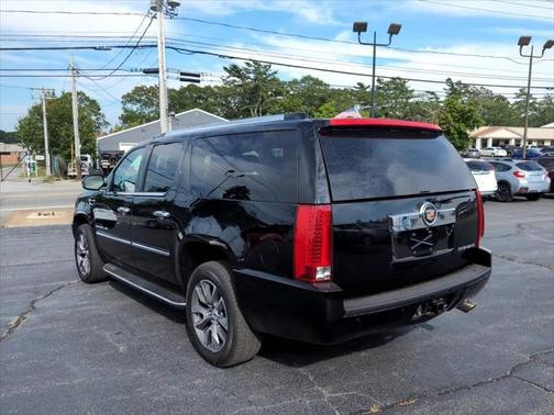 2013 Cadillac Escalade ESV Luxury