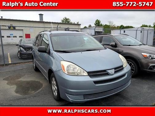 2005 Toyota Sienna LE