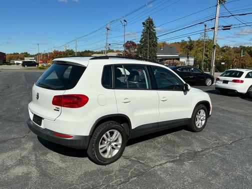 2016 Volkswagen Tiguan S