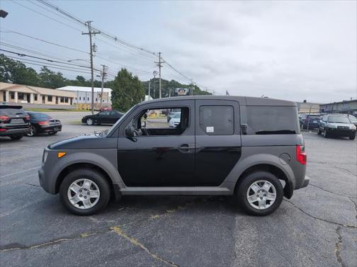 2005 Honda Element LX