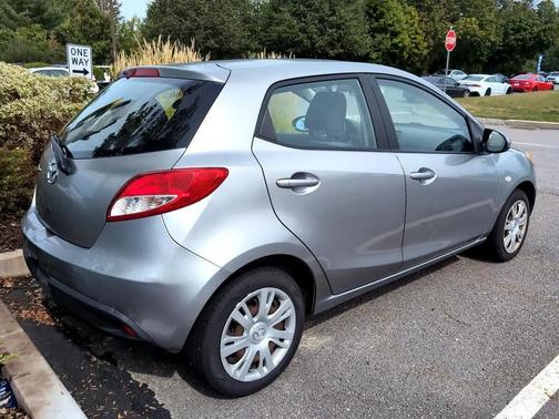 2011 Mazda Mazda2 Sport