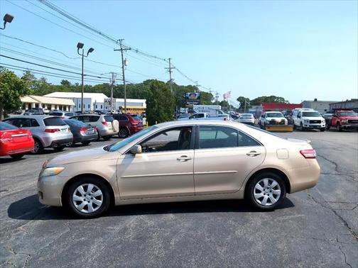 2010 Toyota Camry LE