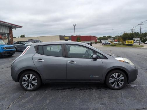 2016 Nissan Leaf SV