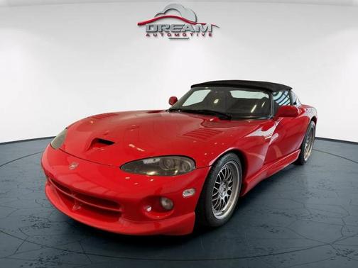 Viper Red Clearcoat/Black Soft Top 2000 Dodge Viper RT/10