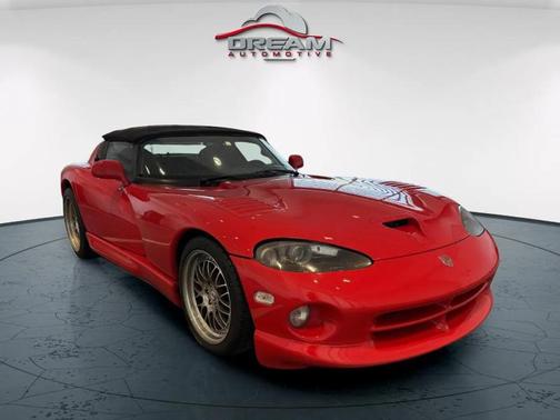 Viper Red Clearcoat/Black Soft Top 2000 Dodge Viper RT/10