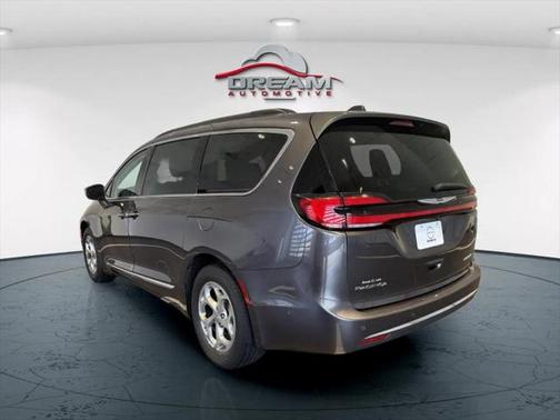 2022 Chrysler Pacifica Limited