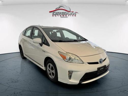 Blizzard Pearl 2013 Toyota Prius Two