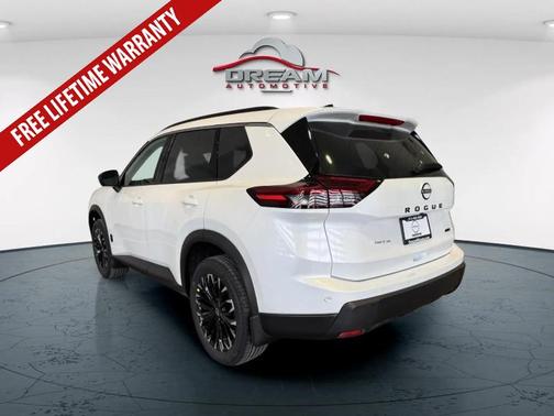 2026 Nissan Rogue Dark Armor