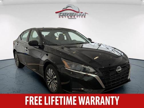 2025 Nissan Altima SV FWD