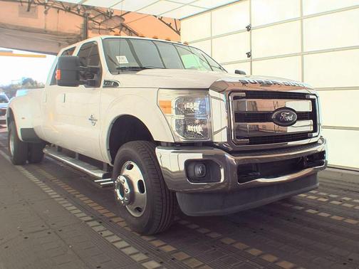 White Platinum Metallic Tri-Coat 2016 Ford F-350 Platinum