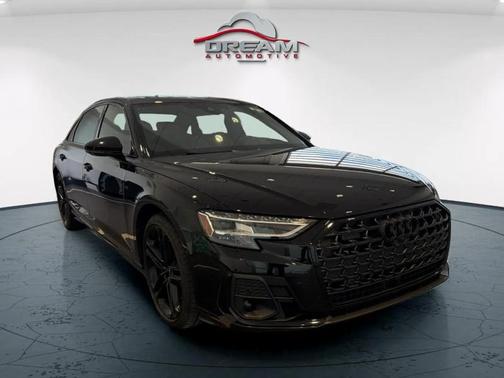 Mythos Black Metallic 2025 Audi A8 L 55 TFSI quattro Tiptronic