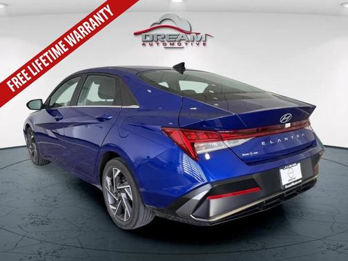 2025 Hyundai ELANTRA SEL