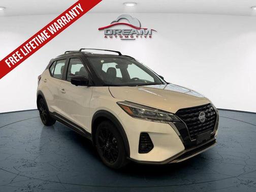 2021 Nissan Kicks SR