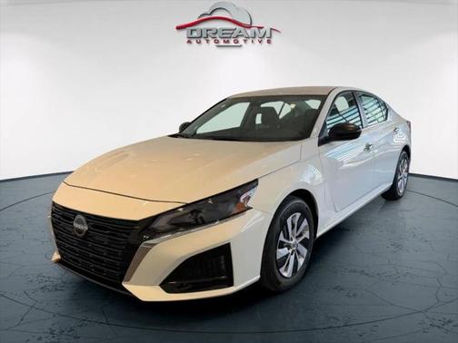 2025 Nissan Altima S FWD