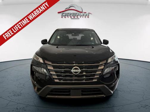 SUPER.BLACK 2026 Nissan Rogue