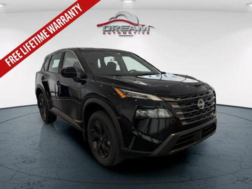 SUPER.BLACK 2026 Nissan Rogue