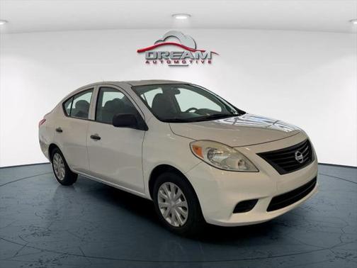 2012 Nissan Versa 1.6 S