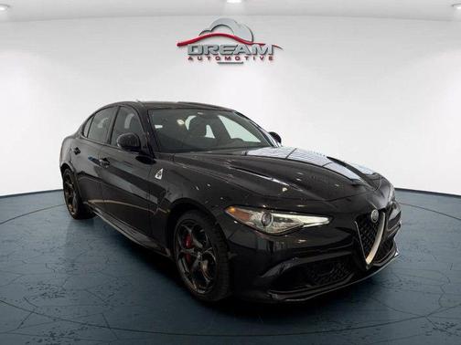 2017 Alfa Romeo Giulia Quadrifoglio