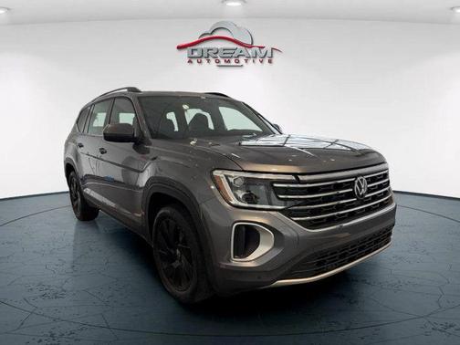 2024 Volkswagen Atlas 2.0T SE w/Technology 4MOTION