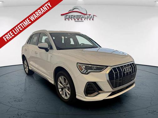2023 Audi Q3 Premium 45 TFSI S line quattro Tiptronic