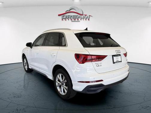 2023 Audi Q3 Premium 45 TFSI S line quattro Tiptronic