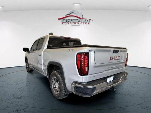 2022 GMC Sierra 1500 SLT