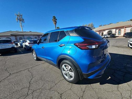 Electric Blue Metallic 2021 Nissan Kicks S