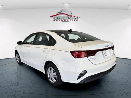 2023 Kia Forte LX