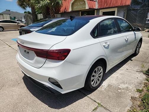 2023 Kia Forte LX