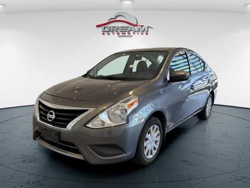 2016 Nissan Versa 1.6 S+