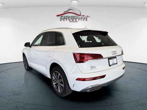 2023 Audi Q5 45 S line Premium Plus