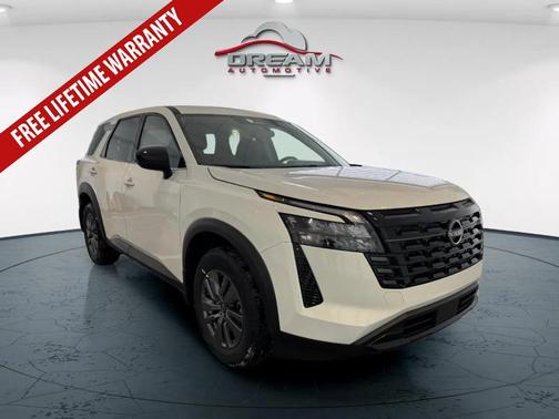 2026 Nissan Pathfinder S