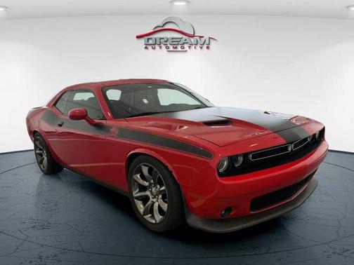 2016 Dodge Challenger SXT