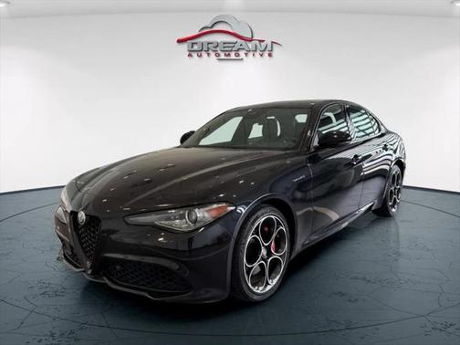 2023 Alfa Romeo Giulia Veloce AWD