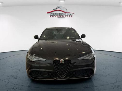 2023 Alfa Romeo Giulia Veloce AWD
